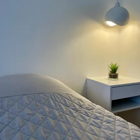 Salt & Sun - 5m De La アパート *